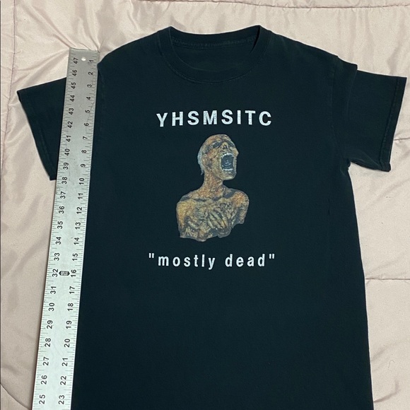 YHSMSITC “mostly dead” tee - Picture 3 of 3